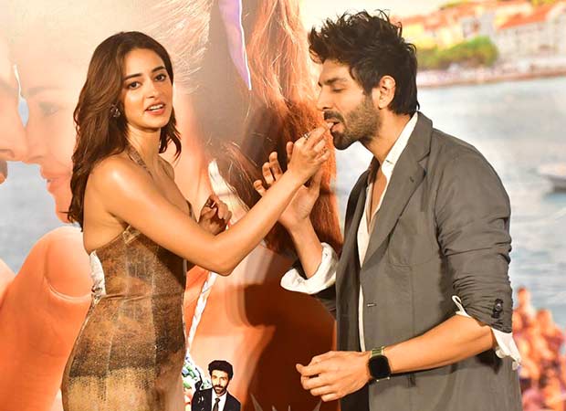 Kartik Aaryan cuts three cakes at birthday event as Tu Meri Main Tera Main Tera Tu Meri teaser releases; Ananya Panday joins!