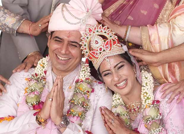 Kyunki Saas Bhi Kabhi Bahu Thi actors Sandeep Baswana and Ashlesha Savant tie the knot in a beautiful Vrindavan ceremony after 23 years of relationship