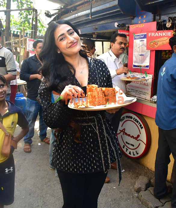photos dhanashree verma snapped in juhu 4