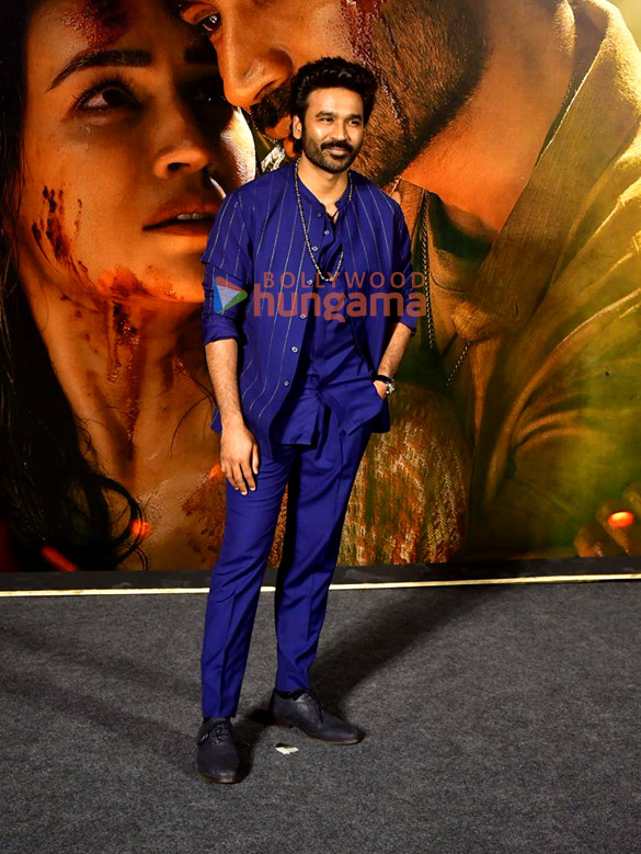 photos dhanush kriti sanon and others grace the trailer launch of tere ishk mein 3 2