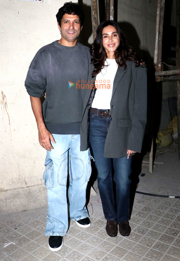 Photos: Farhan Akhtar and Shibani Dandekar snapped at Juhu PVR Photos: Farhan Akhtar and Shibani Dandekar snapped at Juhu PVR