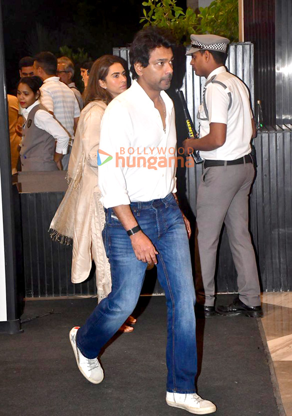 photos hrithik roshan saba azad jeetendra jackie shroff zayed khan sanjay khan and others attend late zarine katrak khans prayer meet 917 10