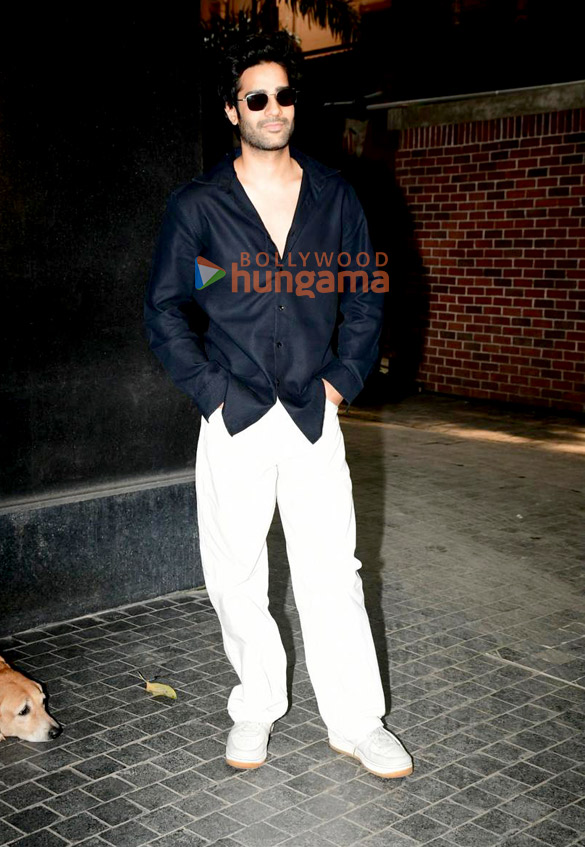 photos kajol aaman devgan and others grace the special screening of de de pyaar de 2 at excel entertainment office 1