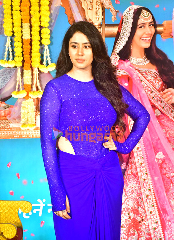 photos kapil sharma parul gulati hira warina ayesha khan and others grace the trailer launch of kis kisko pyaar karoon 2 444 2