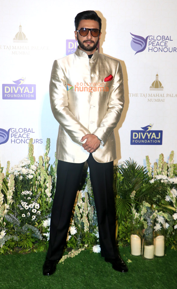 photos ranveer singh tiger shroff rakul preet singh bhumi pednekar and others snapped attending the walk of honour at the global peace honours 2025 1