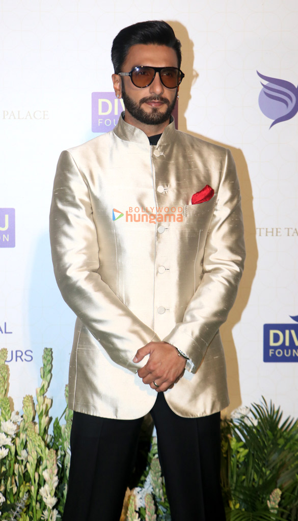 Photos: Ranveer Singh, Tiger Shroff, Rakul Preet Singh, Bhumi Pednekar and others snapped attending the walk of Honour at the Global Peace Honours 2025 Photos: Ranveer Singh, Tiger Shroff, Rakul Preet Singh, Bhumi Pednekar and others snapped attending the walk of Honour at the Global Peace Honours 2025