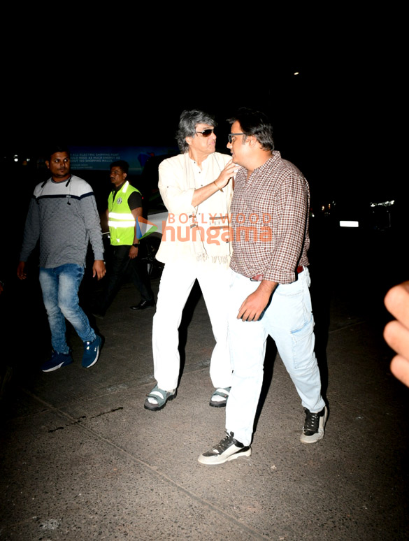 photos salman khan aditya roy kapur vidya balan maniesh paul sharman joshi and others attend late dharmendras prayer meet 11
