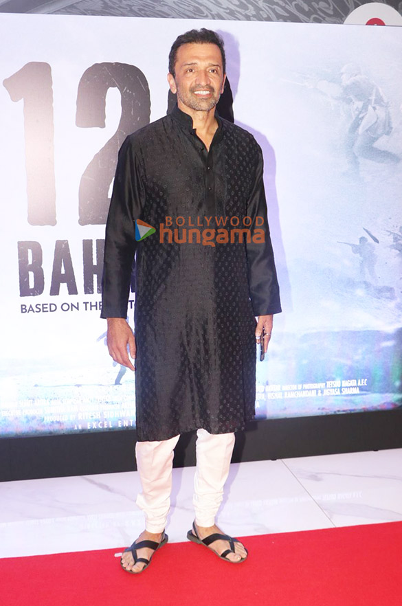 photos tiger shroff karan johar arjun kapoor and others grace the premiere of 120 bahadur 1222 6