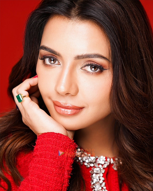 ruhi singh 9 6