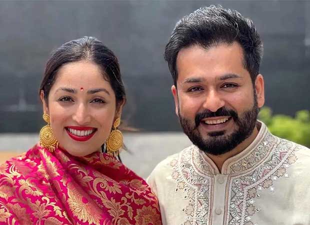 यामी गौतम ने आदित्य धर के धुरंधर का जश्न मनाते हुए एयरलाइन स्टाफ का दिल छू लेने वाला नोट साझा किया