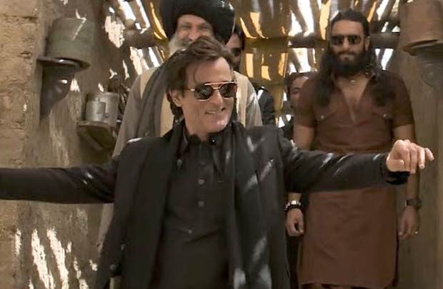 REVEALED: Akshaye Khanna’s oxygen level dropped while performing the viral dance scene in Dhurandhar; Vijay Ganguly reveals, “He carried an oxygen cylinder; after every shot, he would put the oxygen mask on” REVEALED: Akshaye Khanna’s oxygen level dropped while performing the viral dance scene in Dhurandhar; Vijay Ganguly reveals, “He carried an oxygen cylinder; after every shot, he would put the oxygen mask on”