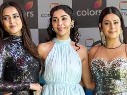 Gorgeous ladies! Isha Malviya pose with Eisha Singh!