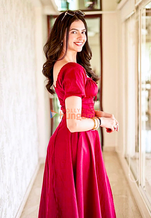 kashika kapoor 1 2
