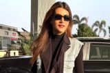 Kriti Sanon’s stylish fit for airport