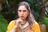 Meenakshi Seshadri grooves on ‘Lover Boy’