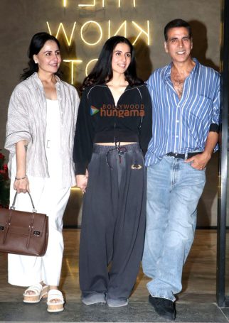 Photos: Akshay Kumar, Simar Bhatia and Alka Bhatia grace the special screening of Ikkis