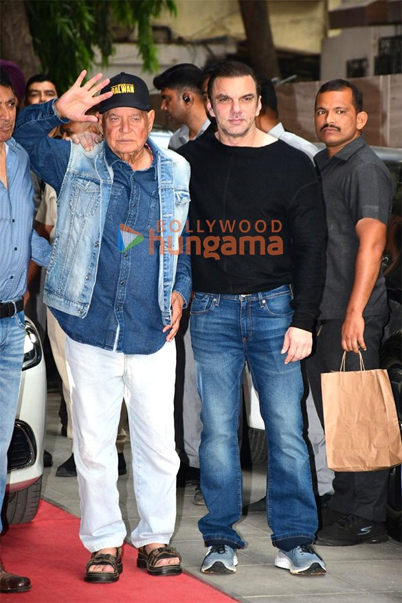 photos alizeh agnihotri salim khan aayush sharma and others snapped at salman khans mother sushila charaks birthday party in bandra 4400 2
