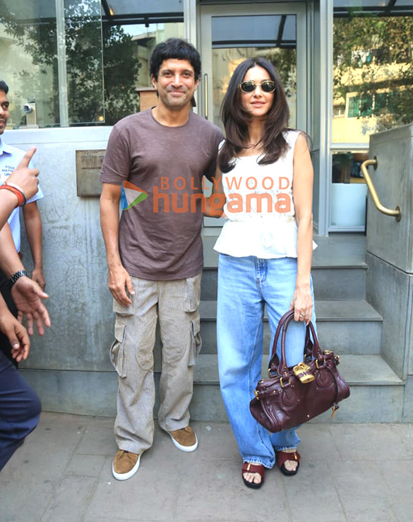 Photos: Farhan Akhtar, Shibani Dandekar and Ritesh Sidhwani snapped in Bandra Photos: Farhan Akhtar, Shibani Dandekar and Ritesh Sidhwani snapped in Bandra