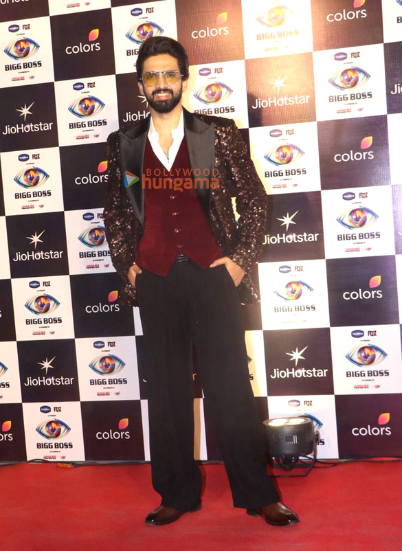 photos gaurav khanna amaal mallik and others grace the grand finale of bigg boss 19 5