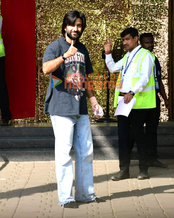 photos karan johar rohit sharma and others snapped at kalina airport 11 2