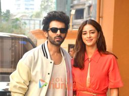 Photos: Kartik Aaryan and Ananya Panday snapped promoting Tu Meri Main Tera Main Tera Tu Meri in Andheri