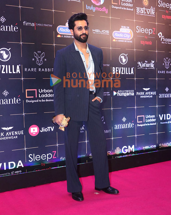 photos kriti sanon ameesha patel ahaan panday aneet padda elnaaz norouzi sanjeeda sheikh and others grace the red carpet and awards ceremony of bollywood hungama ott india fest 2025 00 6 photos kriti sanon ameesha patel ahaan panday aneet padda elnaaz norouzi sanjeeda sheikh and others grace the red carpet and awards ceremony of bollywood hungama ott india fest 2025 00 6