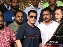 Photos: Salman Khan, Riteish Deshmukh, Genelia Deshmukh and Alizeh Agnihotri snapped at Kalina airport