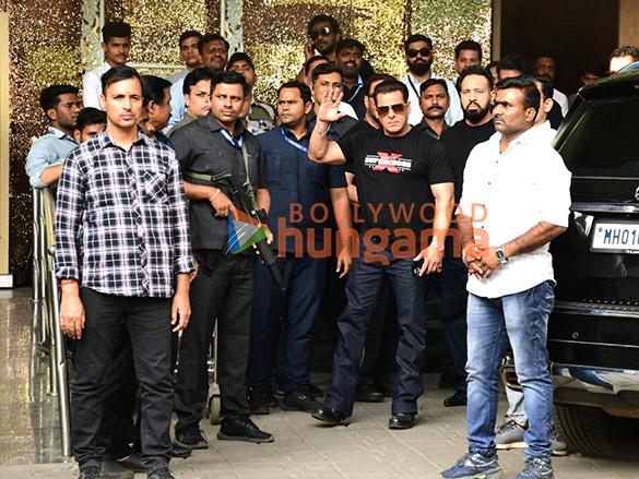 photos salman khan snapped at kalina airport 1 13