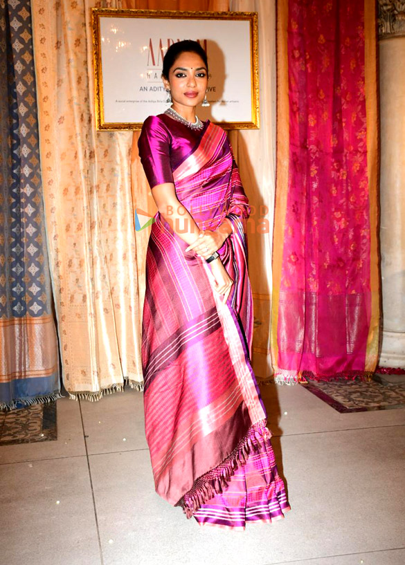 photos sobhita dhulipala snapped attending the aadyam handmade event in bkc 4