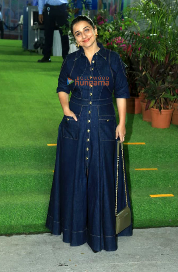 Photos: Vidya Balan, Kareena Kapoor Khan, Karisma Kapoor and others snapped attending the Dhirubhai Ambani International School annual day 2025