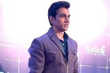 Pratik Gandhi looks handsome at Bollywood Hungama’s OTT India Fest 2025