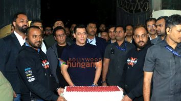 Photos: Celebs snapped at Salman Khan’s birthday bash at his farmhouse in Panvel