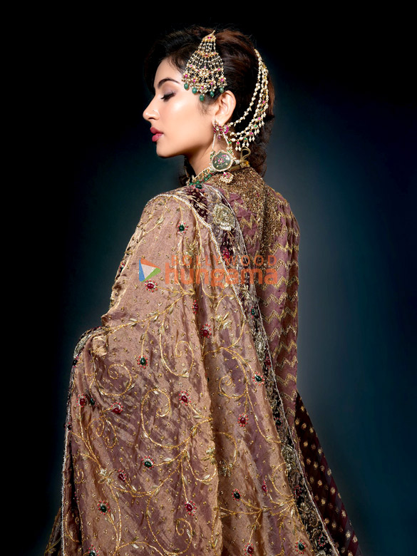 sara arjun 1 4