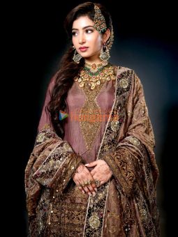 Celeb Photos Of Sara Arjun