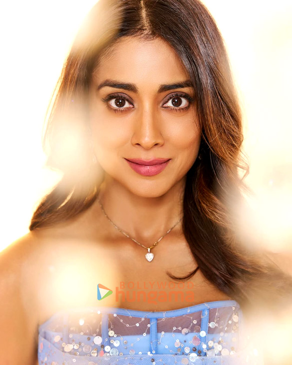 shriya saran 3 137