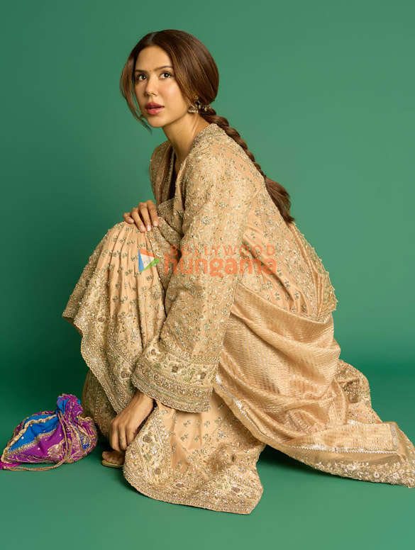 sonam bajwa 1145 8