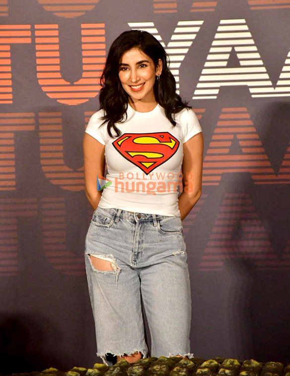 photos adarsh gourav shanaya kapoor aanand l rai and others grace the trailer launch of tu yaa main 7