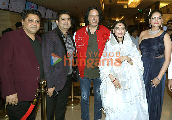 photos ganesh acharya pooja chopra and others snapped at launch of poonam jhas party anthem maza le le 10