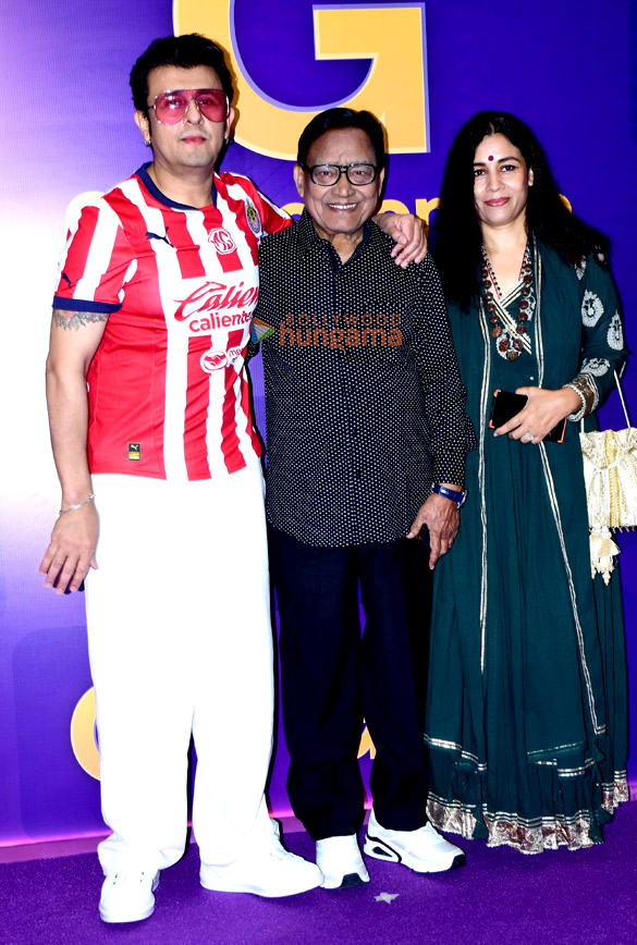photos javed akhtar shabana azmi sonu nigam shankar mahadevan shaan and others grace goongoonalos launch of 100 songs 15