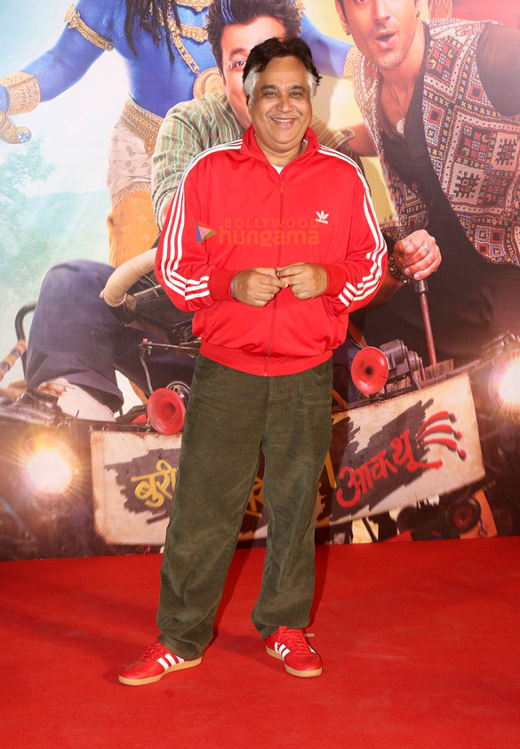 photos pulkit samrat shalini pandey varun sharma kriti sanon and others grace the premiere of rahu ketu 4