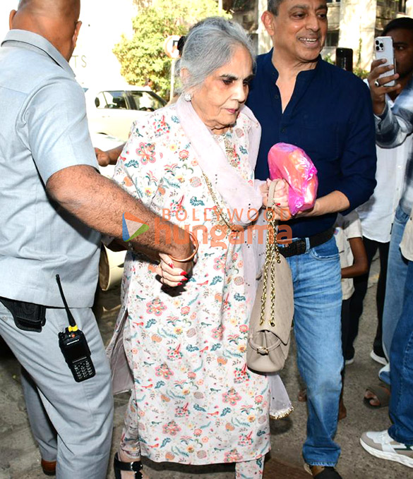 photos salim khan helen and others snapped at olive bar and restaurant in khar 2
