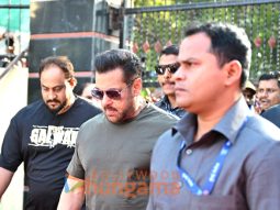 Photos: Salman Khan, Ranbir Kapoor, Aamir Khan, Janhvi Kapoor, John Abraham, Shraddha Kapoor, Suniel Shetty, Junaid Khan and others snapped outside voting booth in Bandra