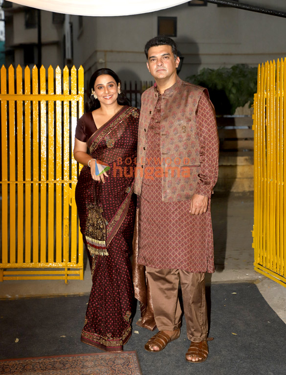 photos shabana azmi javed akhtar vidya balan dia mirza and others snapped at kaifi azmis birth anniversary celebrations 6