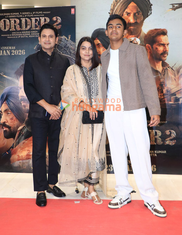 photos sunny deol varun dhawan bhushan kumar and others grace the success bash of border 2 11152 6