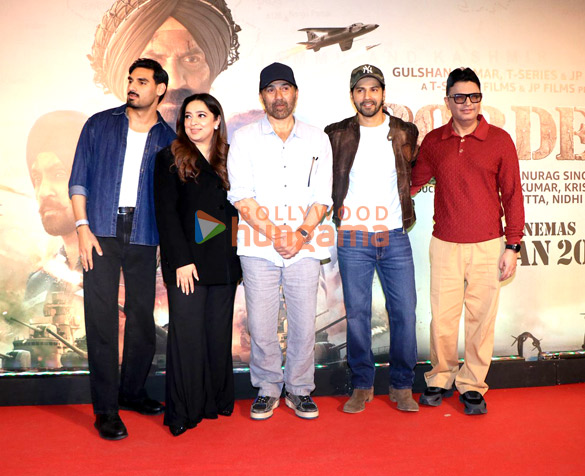 photos sunny deol varun dhawan suniel shetty sonam bajwa and others grace the premiere of border 2 5