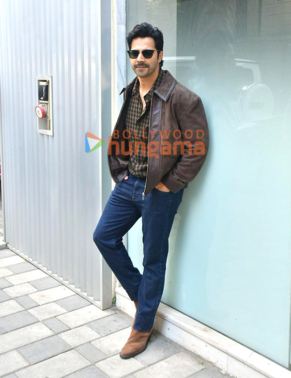 photos varun dhawan and ahan shetty snapped promoting border 2 1