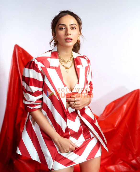 rakul preet singh 9 40