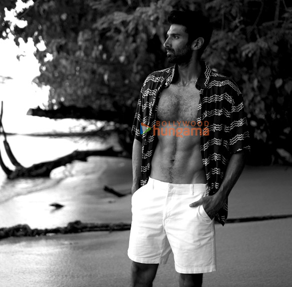 aditya roy kapur 2 21