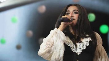 “Preparing for my independent journey”: Monali Thakur hints at new songs at Kala Ghoda Arts Festival