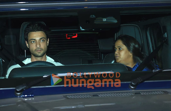photos arpita khan aayush sharma and rahool n kanal snapped in bandra 4
